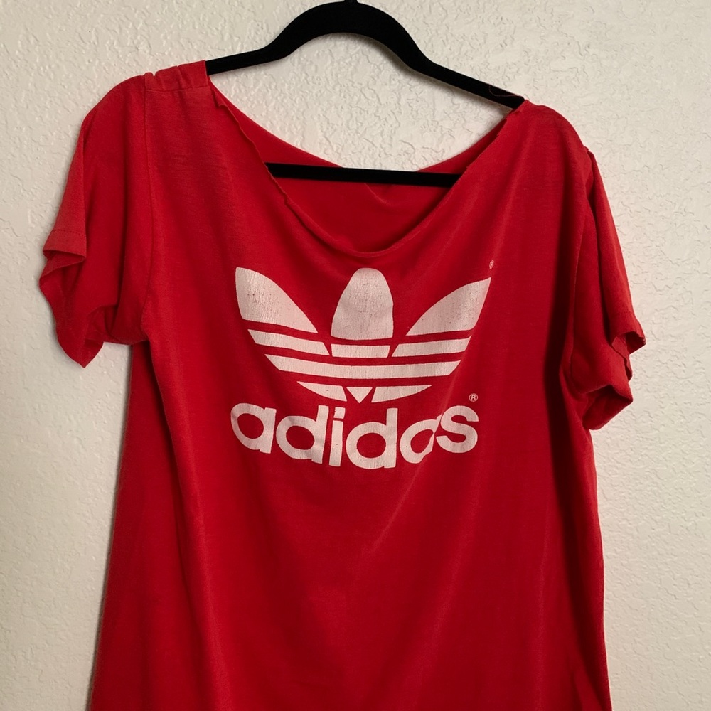 Vintage adidas single stitch t shirt